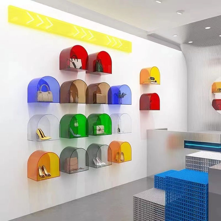 Akrylowy stojak ekspozycyjny w – Shoe Box Display recenzja i cena